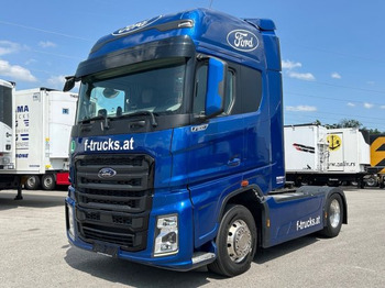 Vilkikas FORD