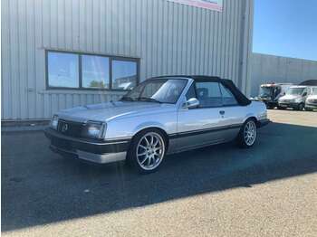 Lengvasis automobilis OPEL