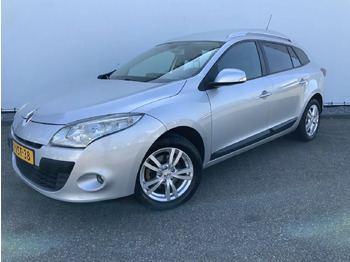 Lengvasis automobilis RENAULT
