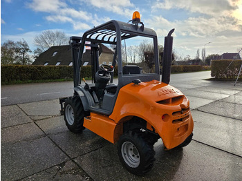 Dyzelinis krautuvas AUSA C150H 4WD heftruck met sideshift: foto 4 Dyzelinis krautuvas AUSA C150H 4WD heftruck met sideshift: foto 4