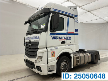 Vilkikas MERCEDES-BENZ Actros 1842