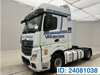 Vilkikas MERCEDES-BENZ Actros 1942