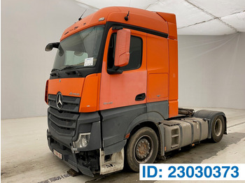 Vilkikas MERCEDES-BENZ Actros 1945