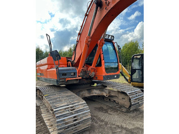 Vikšrinis ekskavatorius DOOSAN DX225LC