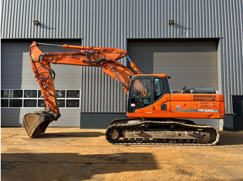 Vikšrinis ekskavatorius DOOSAN DX255LC-3