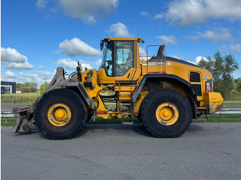Ratinis krautuvas VOLVO L220H