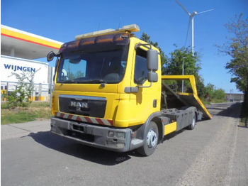 Autovežis sunkvežimis MAN TGL 8.220