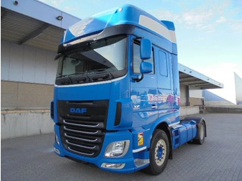 Vilkikas DAF XF 106 460