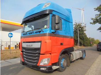 Vilkikas DAF XF 440