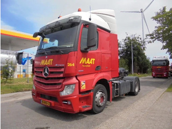 Vilkikas MERCEDES-BENZ Actros 1836