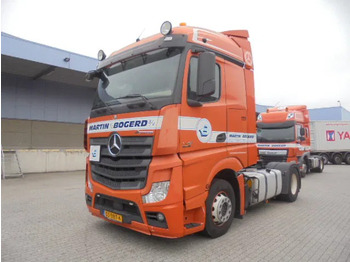 Vilkikas MERCEDES-BENZ Actros 1842