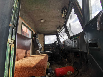 Platforminis/ Bortinis sunkvežimis KRAZ 255 B 6x6 flatbed truck: foto 5