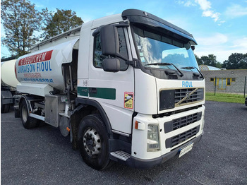Autocisterna pervežimui kuro Volvo FM 440 13000L FUEL / CARBURANT - 4 COMP: foto 3