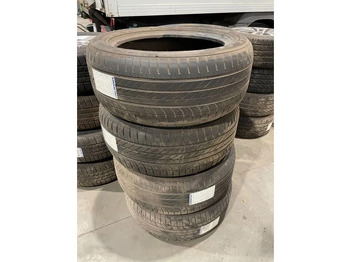 Padanga GOODYEAR