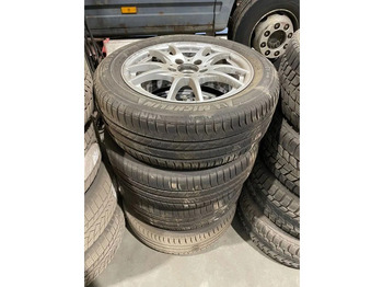 Padangos ir ratlankiai MICHELIN