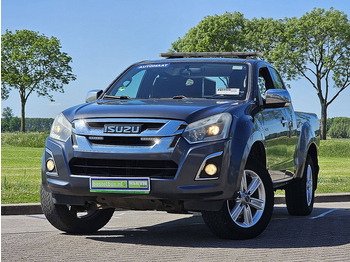 Pikapas ISUZU