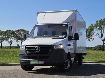 Furgonas su krovinių dėže MERCEDES-BENZ Sprinter 317