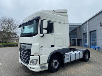 Vilkikas DAF XF 106 460