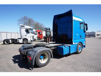 Vilkikas MAN TGX 18.400 / AUTOMATIC / DOUBLE TANK / ENGINE PROBLEMS / EURO-6 / 2016: foto 4