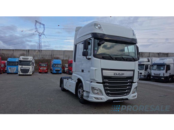 Vilkikas DAF XF 460