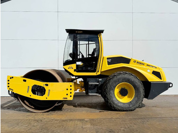 Volas BOMAG