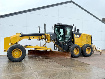 Greideris CATERPILLAR 140M