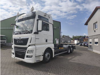 Važiuoklės sunkvežimis MAN TGX 26.460