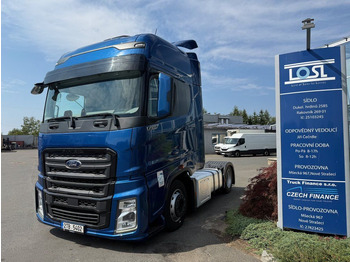 Vilkikas FORD