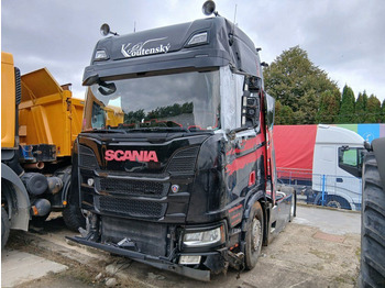Vilkikas SCANIA R 450