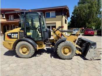 Ratinis krautuvas CATERPILLAR 906H
