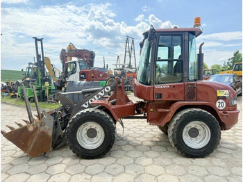 Ratinis krautuvas Volvo L30B Pro: foto 3
