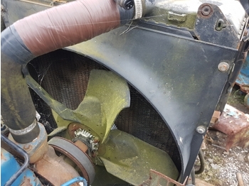 Radiatorius - Traktorius Ford 8340, 40 Series Engine Water Cooling Radiator 82015105, 82015099: foto 3