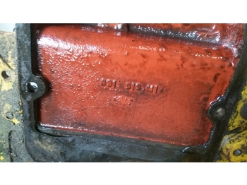 Transmisija - Ekskavatorius-krautuvas Massey Ferguson 50 B Transmission Control Shift Cover Plate Assembly 881510m1: foto 5