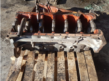 Variklis ir dalys NEW HOLLAND