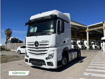 Vilkikas MERCEDES-BENZ Actros 1845