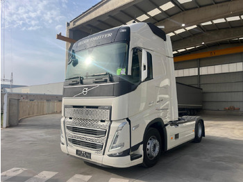 Vilkikas VOLVO FH 460