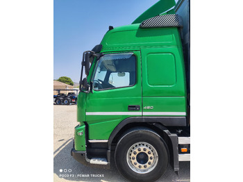 Kabina - Sunkvežimis VOLVO FMX 450: foto 4