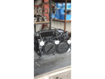 Priekinis žibintas - Sunkvežimis MERCEDES-BENZ ACTROS MP III - DRIVER: foto 3 Priekinis žibintas - Sunkvežimis MERCEDES-BENZ ACTROS MP III - DRIVER: foto 3