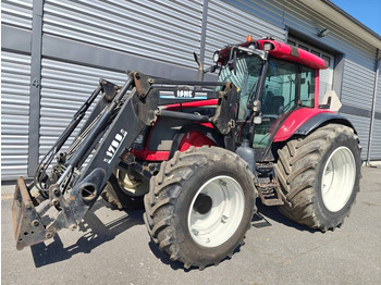 Traktorius VALTRA