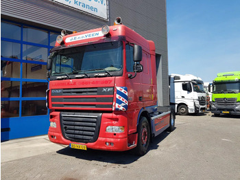 Vilkikas DAF XF 105 410