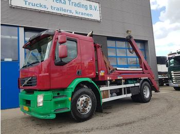Nuožulnaus pakėlimo ant platformos sunkvežimis VOLVO FE 240
