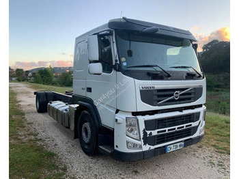 Važiuoklės sunkvežimis VOLVO FM 460
