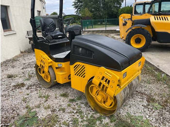 Asfalto volus BOMAG BW120AD-4