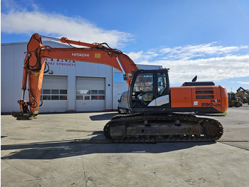 Vikšrinis ekskavatorius HITACHI