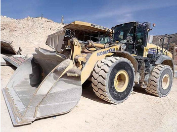Ratinis krautuvas KOMATSU WA475