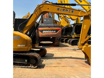 Vikšrinis ekskavatorius CATERPILLAR 320CL