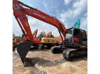 Vikšrinis ekskavatorius HITACHI ZX200
