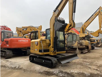 Vikšrinis ekskavatorius Japan excavator 6ton CAT 306E 306E2 306D 305.5 307 308 excavator 95% new retro CAT 305.5 5.5tons with mini excavator bucket: foto 3