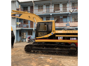 Vikšrinis ekskavatorius CATERPILLAR 320CL