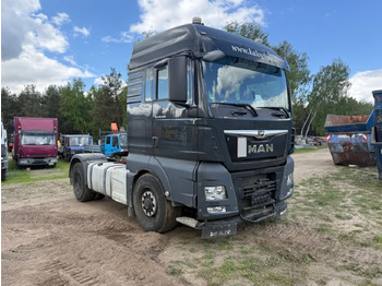 Vilkikas MAN TGX 18.500 Hydrodrive Kipphydraulik Motorschaden: foto 2